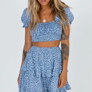 Princess Polly Women's Blue and White